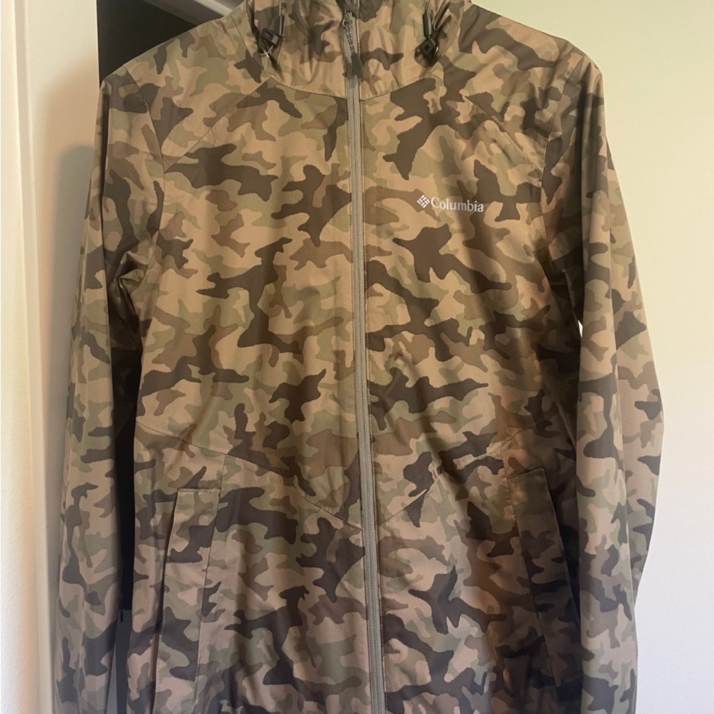 Columbia Women's Camouflage Jacket